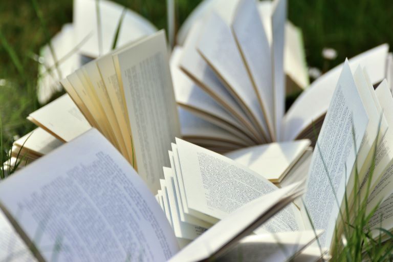 Zestawienia bibliograficzne – czytelnia naukowa