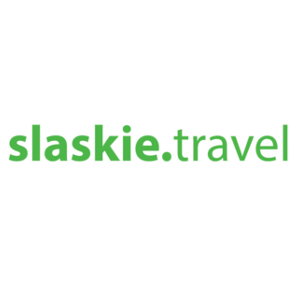 Logo, na białym tle zielony napis slaskie.travel